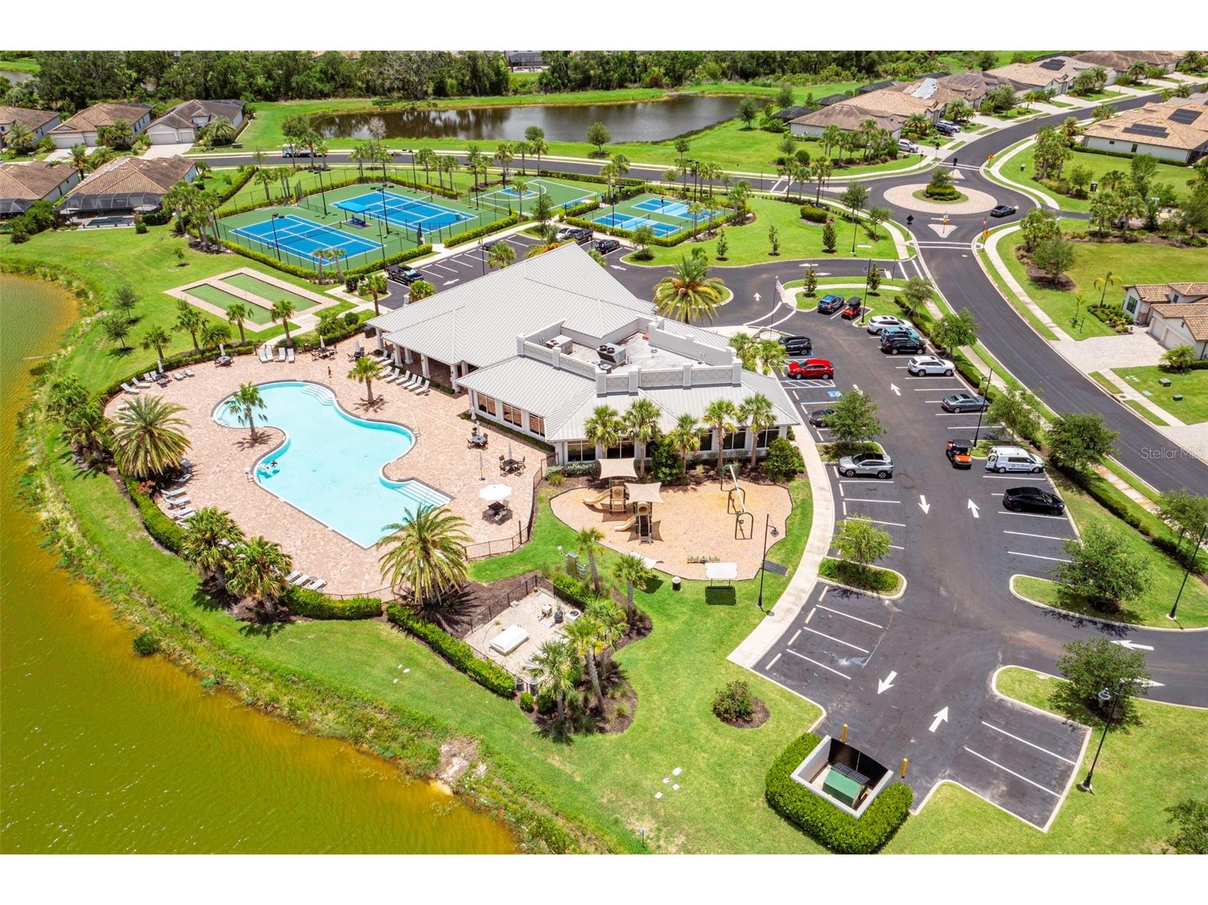 17821 Polo Trail Bradenton FL 34211 A4684938 image56