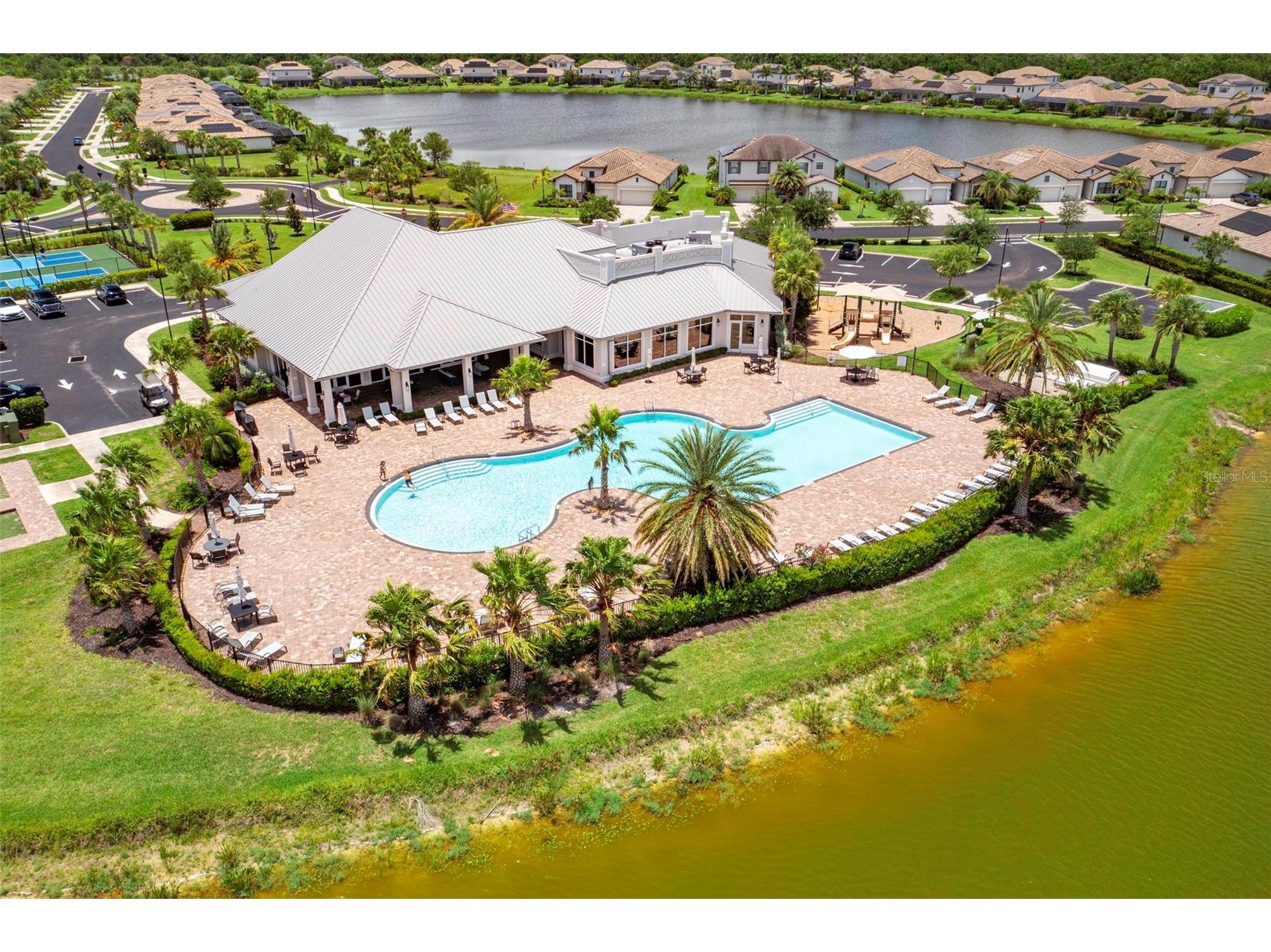 17821 Polo Trail Bradenton FL 34211 A4684938 image57