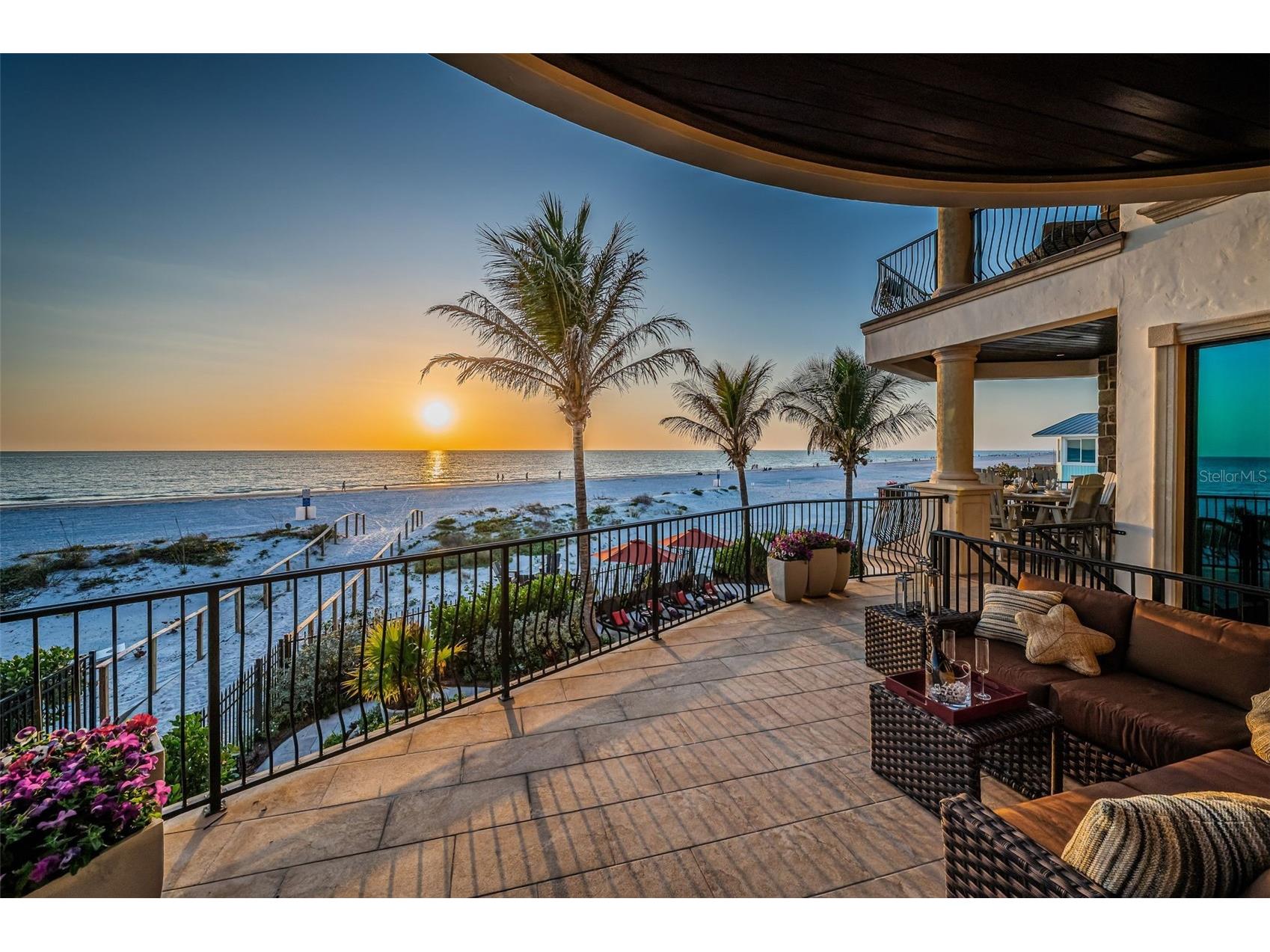 17824 Lee Avenue Redington Shores FL 33708 - GULF TB8416277 image1