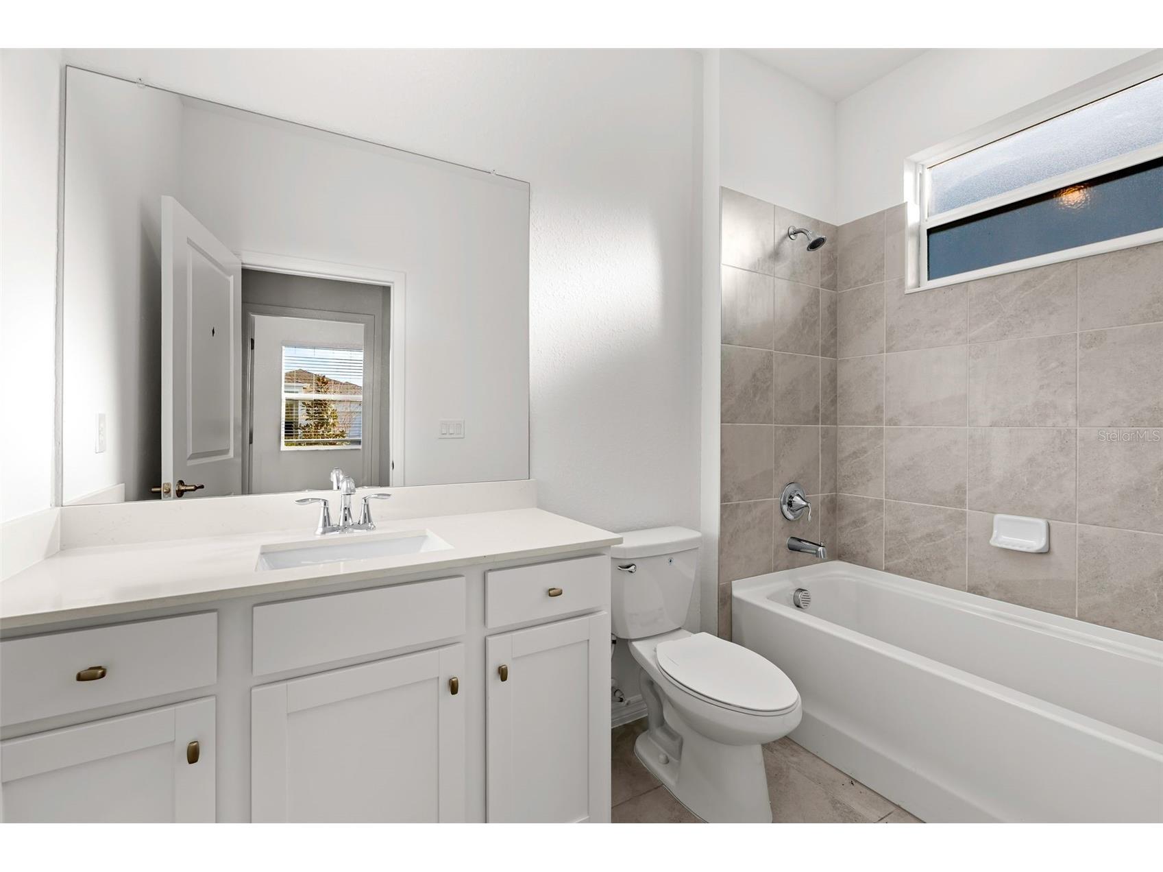 17826 Garden Grove Way Parrish FL 34219 A4680619 image36