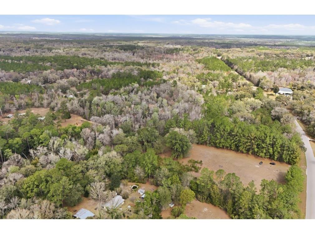 17828 NE 21st Street Gainesville FL 32609 TB8487344 image5