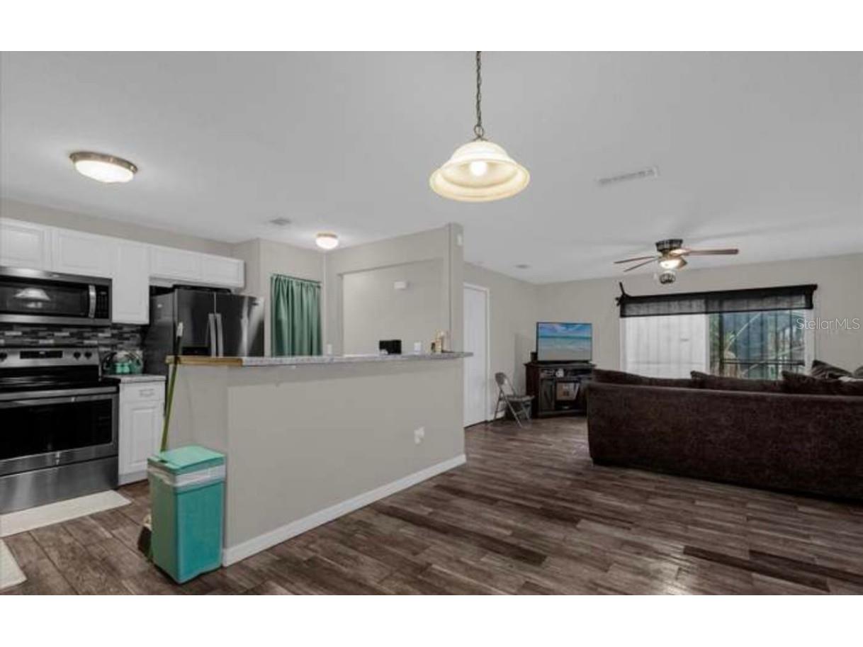 1783 Flores Court Orlando FL 32811 O6270499 image8