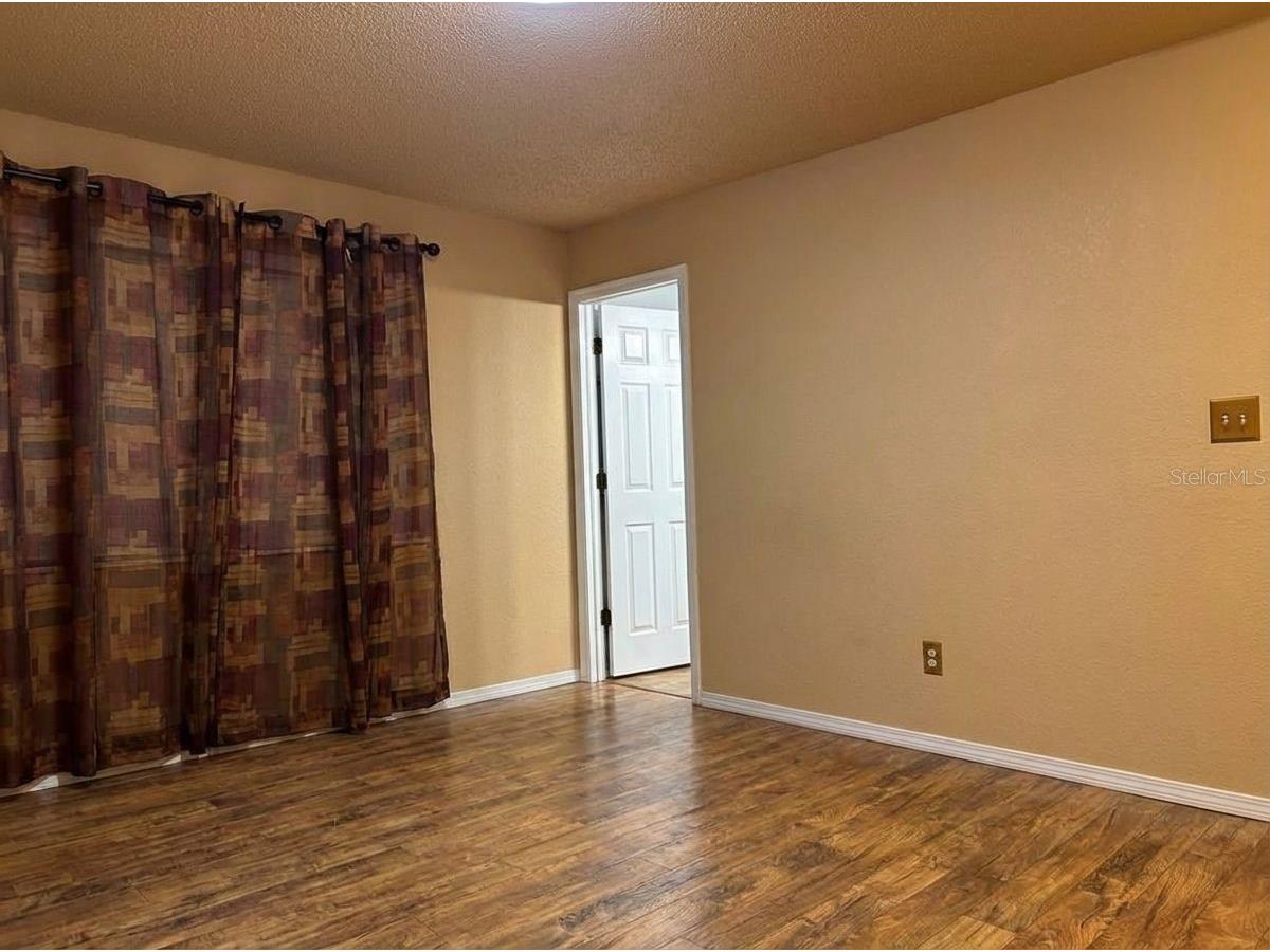 1783 Maryland Avenue NE Saint Petersburg FL 33703 TB8531755 image11