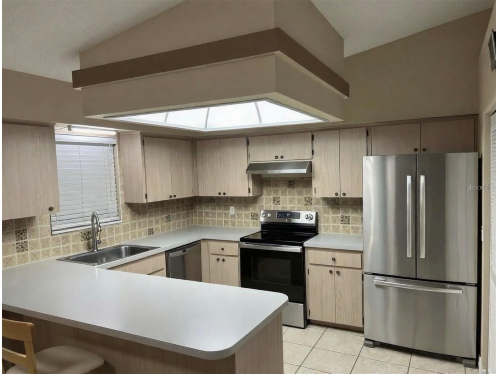 1783 Maryland Avenue NE Saint Petersburg FL 33703 TB8531755 image5