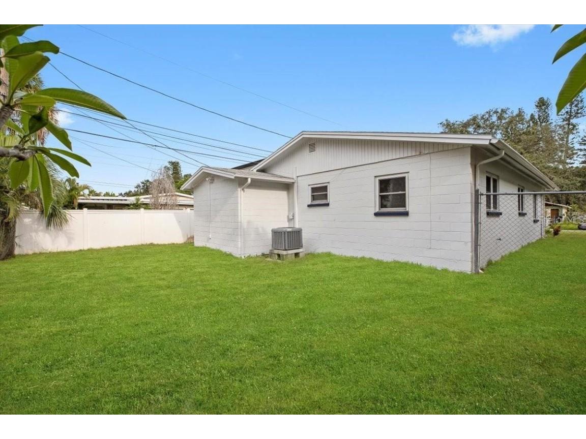 1783 Mississippi Avenue NE Saint Petersburg FL 33703 TB8462177 image14