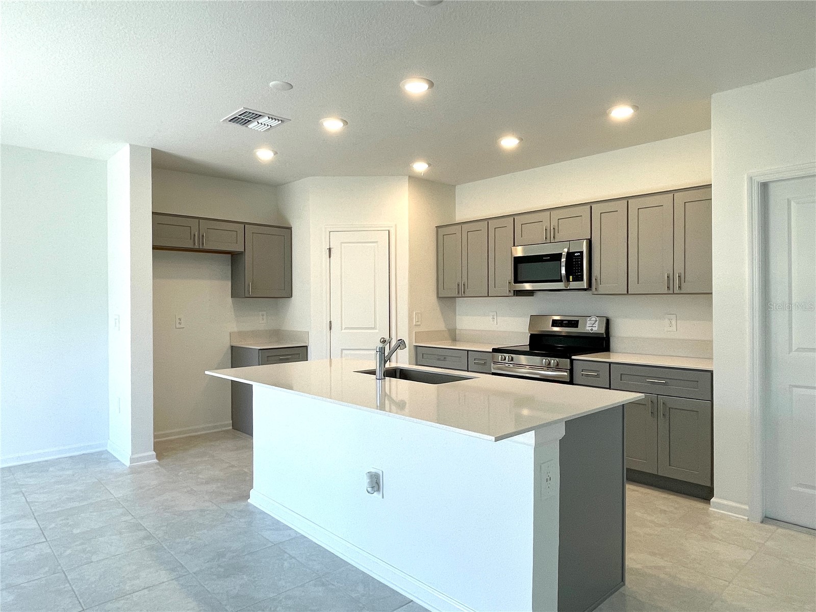 1784 Foreman Road Eagle Lake FL 33839 O6382769 image8