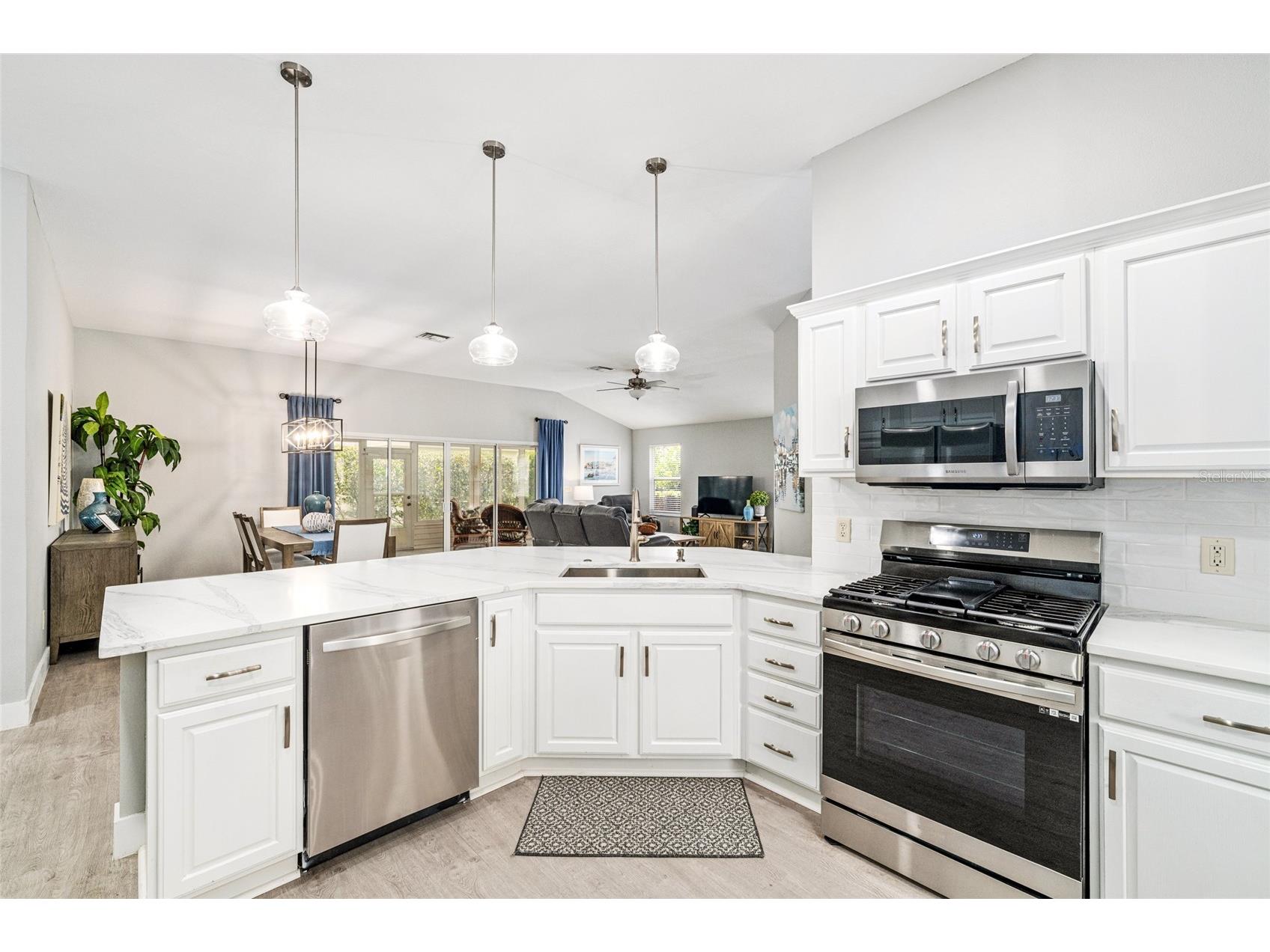 17843 SE 87th Bourne Avenue The Villages FL 32162 OM727493 image9