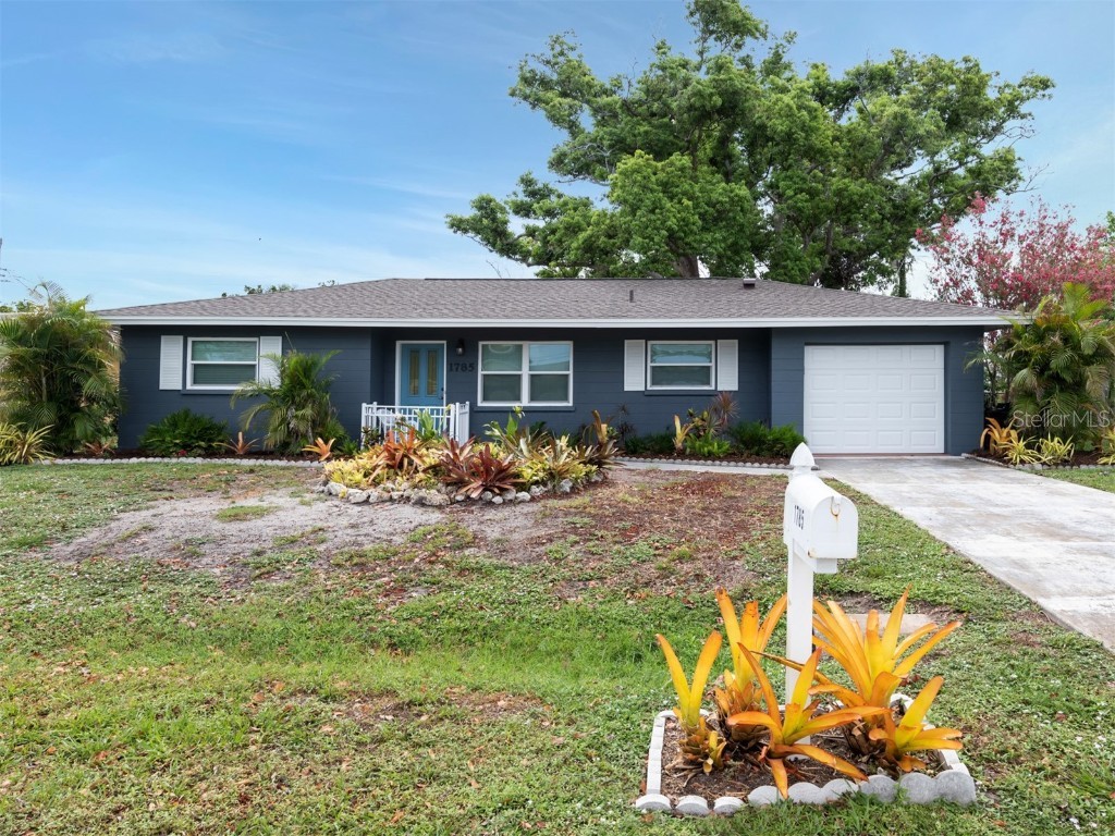 1785 Coconut Drive Venice FL 34293 N6127763 image1