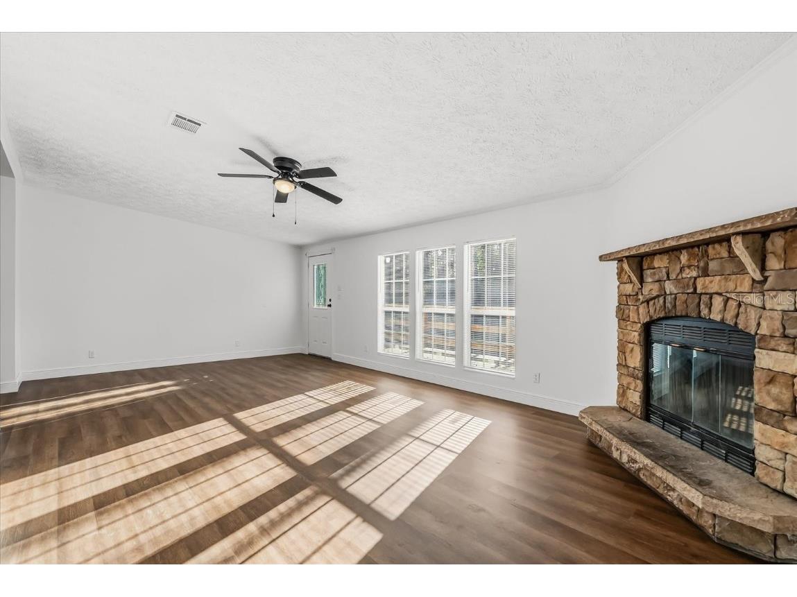 1785 Marsh Way Geneva FL 32732 O6352954 image18