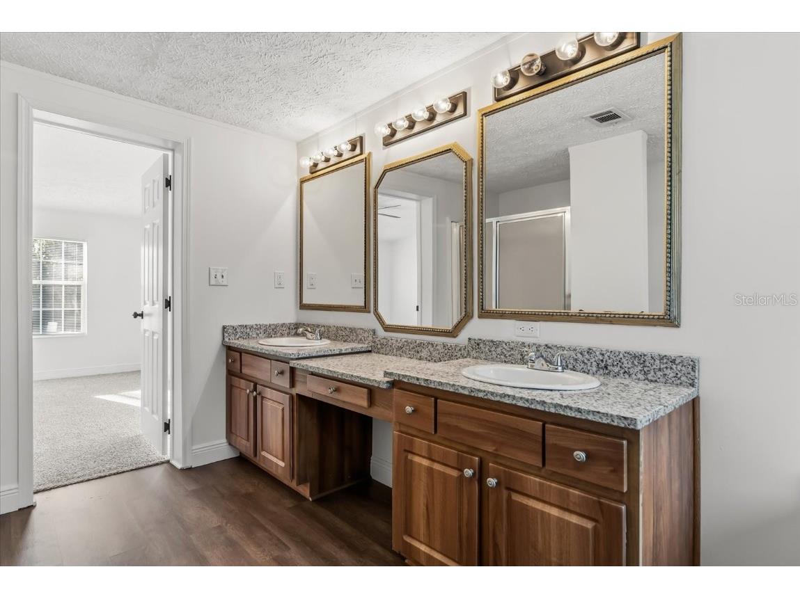 1785 Marsh Way Geneva FL 32732 O6352954 image29