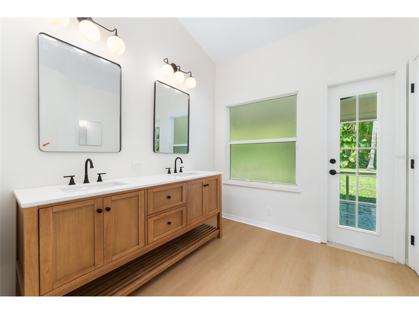 1785 SE Berkshire Boulevard Port Saint Lucie FL 34952 TB8476075 image21