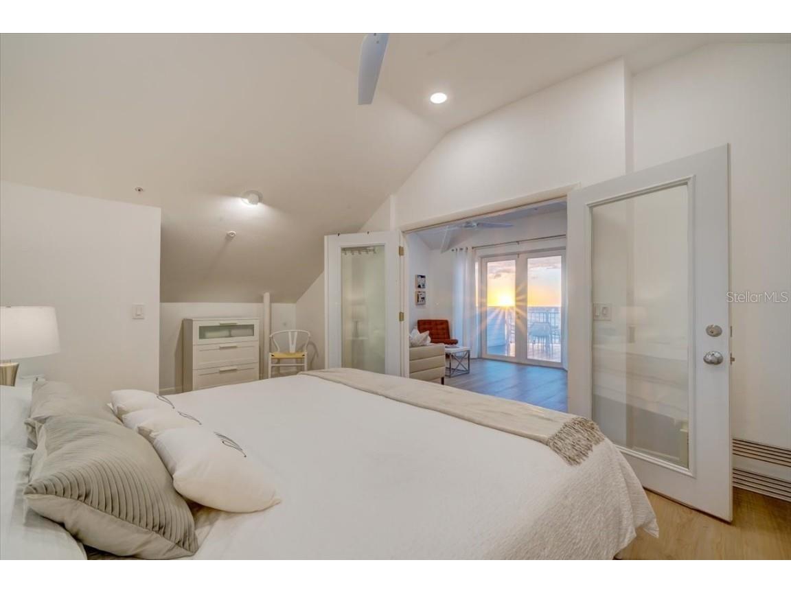 17852 Lee Avenue Redington Shores FL 33708 TB8437038 image14