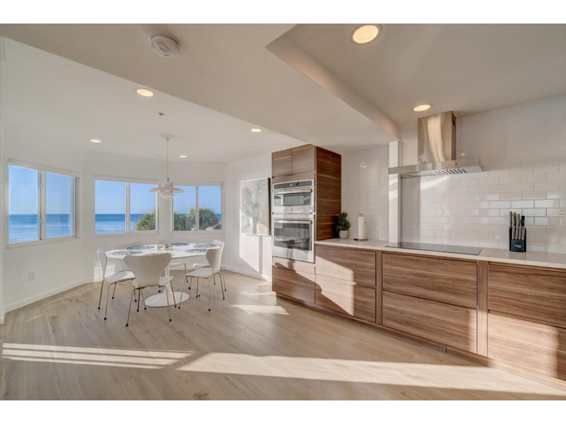 17852 Lee Avenue Redington Shores FL 33708 TB8437038 image4