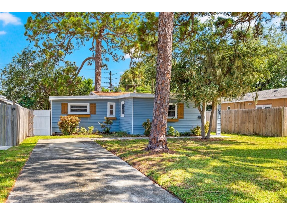 1786 New Hampshire Avenue NE Saint Petersburg FL 33703 U8207917 image1