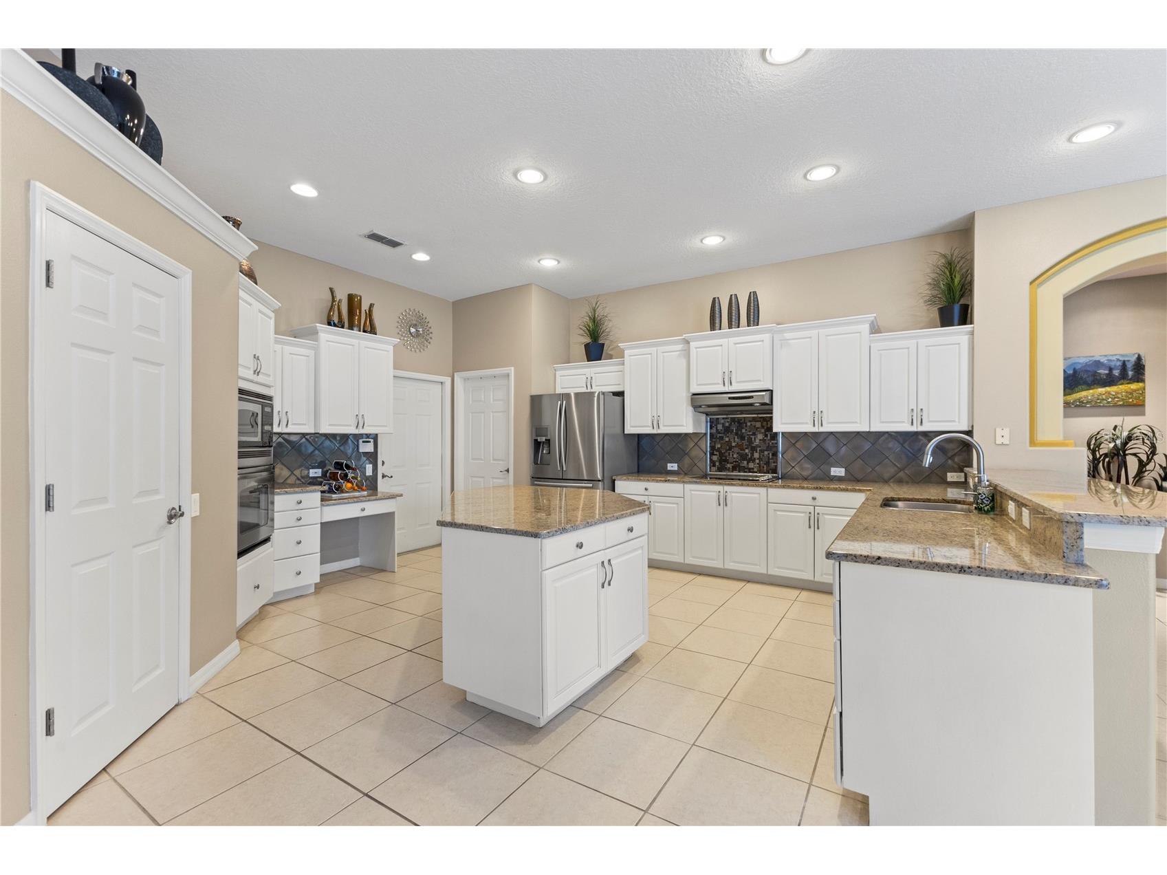 17861 Arbor Greene Drive Tampa FL 33647 TB8512311 image15