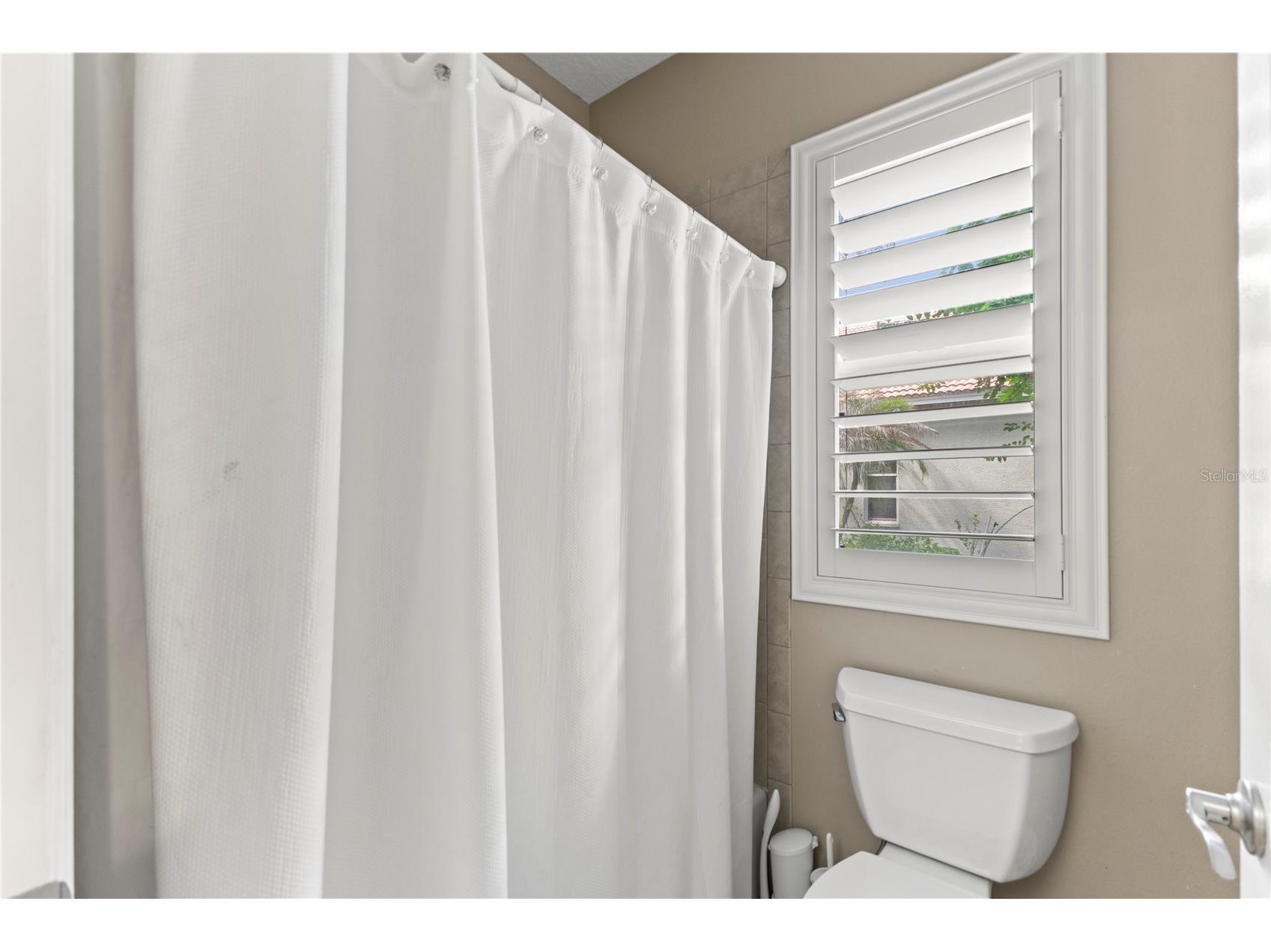 17861 Arbor Greene Drive Tampa FL 33647 TB8512311 image32