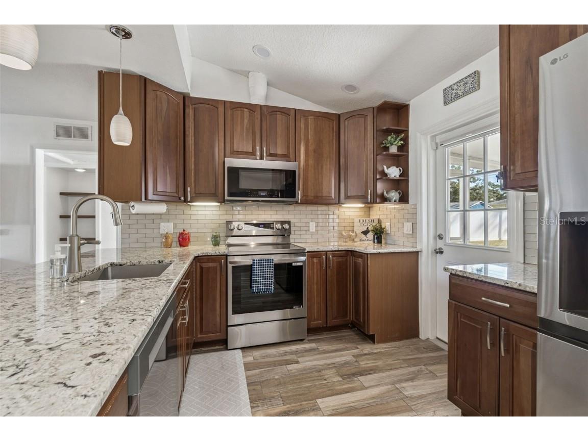 1787 Santa Barbara Drive Dunedin FL 34698 TB8448989 image13