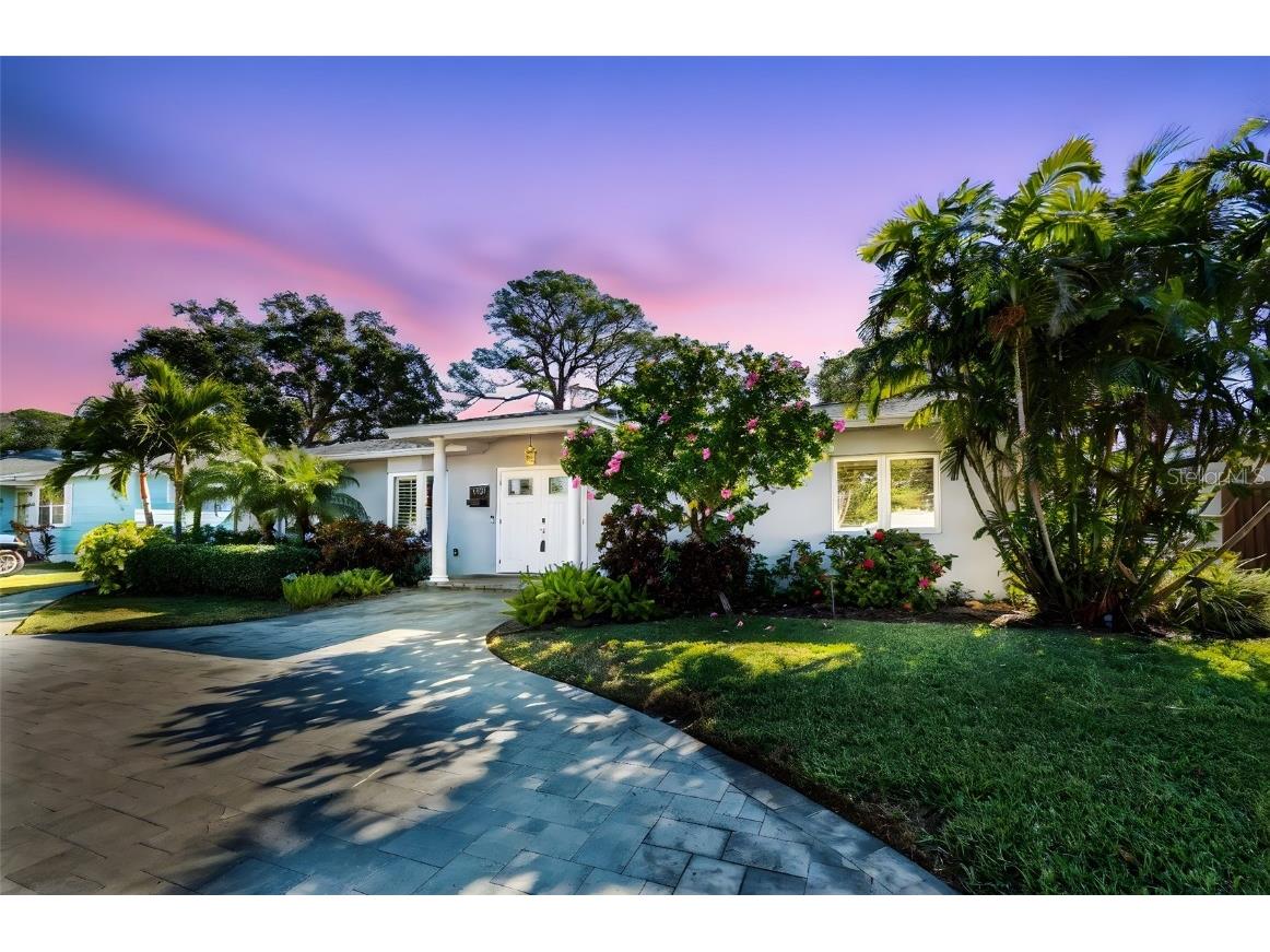 1787 Santa Barbara Drive Dunedin FL 34698 TB8448989 image2