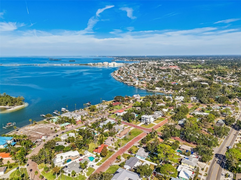 1787 Santa Barbara Drive Dunedin FL 34698 TB8448989 image70