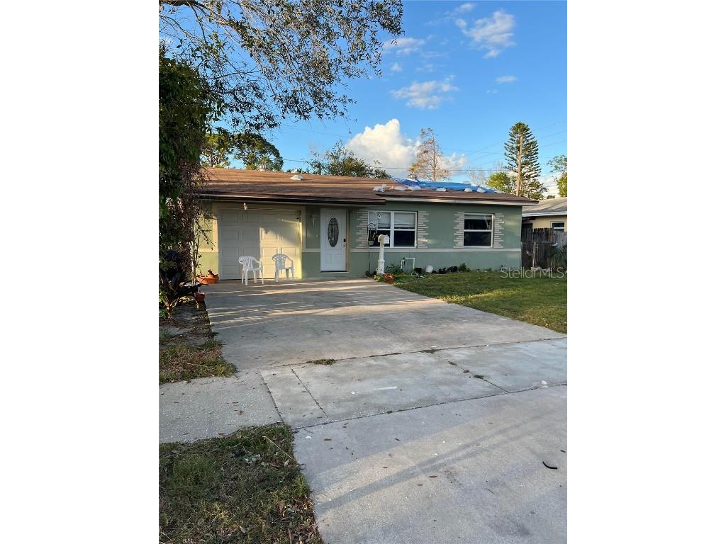 1787 Shore Acres Boulevard NE Saint Petersburg FL 33703 TB8331519 image1