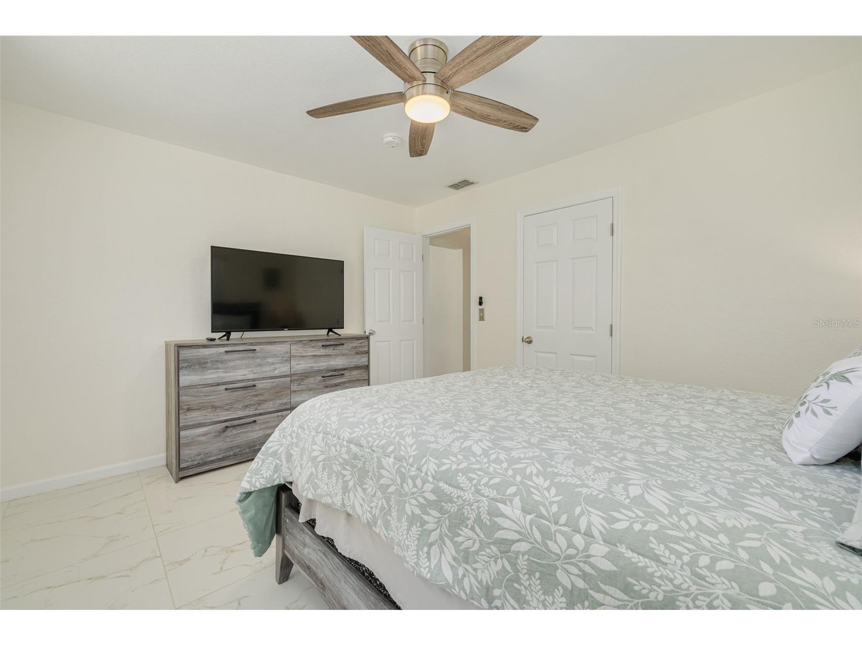 1788 Sylvan Drive Clearwater FL 33755 TB8506132 image13
