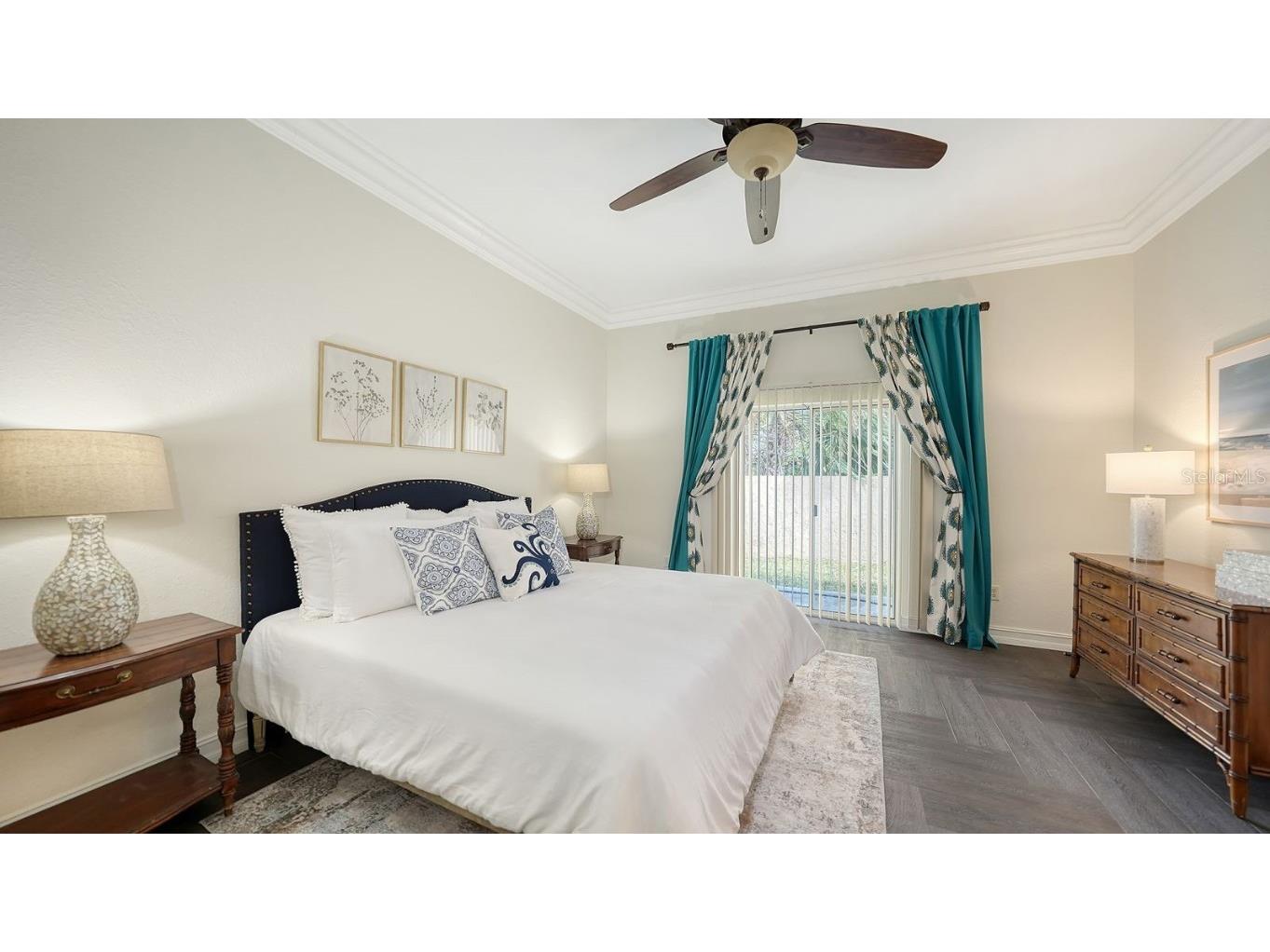 1789 Loma Linda Street Sarasota FL 34239 A4627340 image16