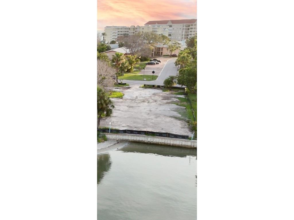 179 Bath Club Boulevard N North Redington Beach FL 33708 TB8398263 image2