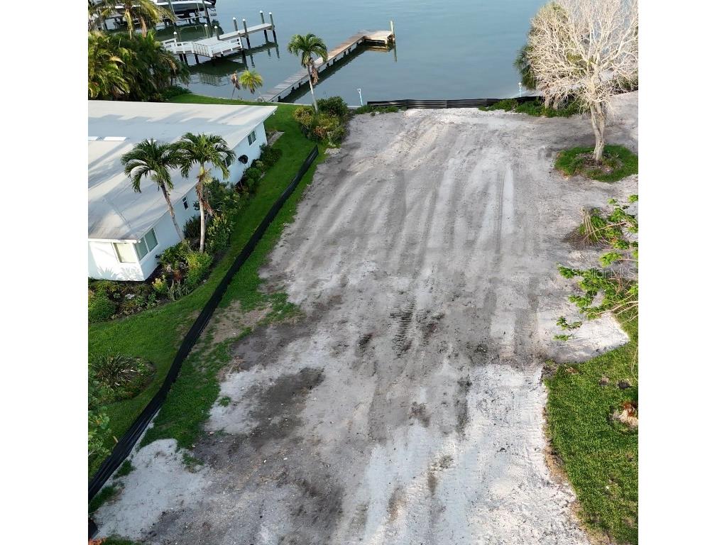 179 Bath Club Boulevard N North Redington Beach FL 33708 TB8398263 image3