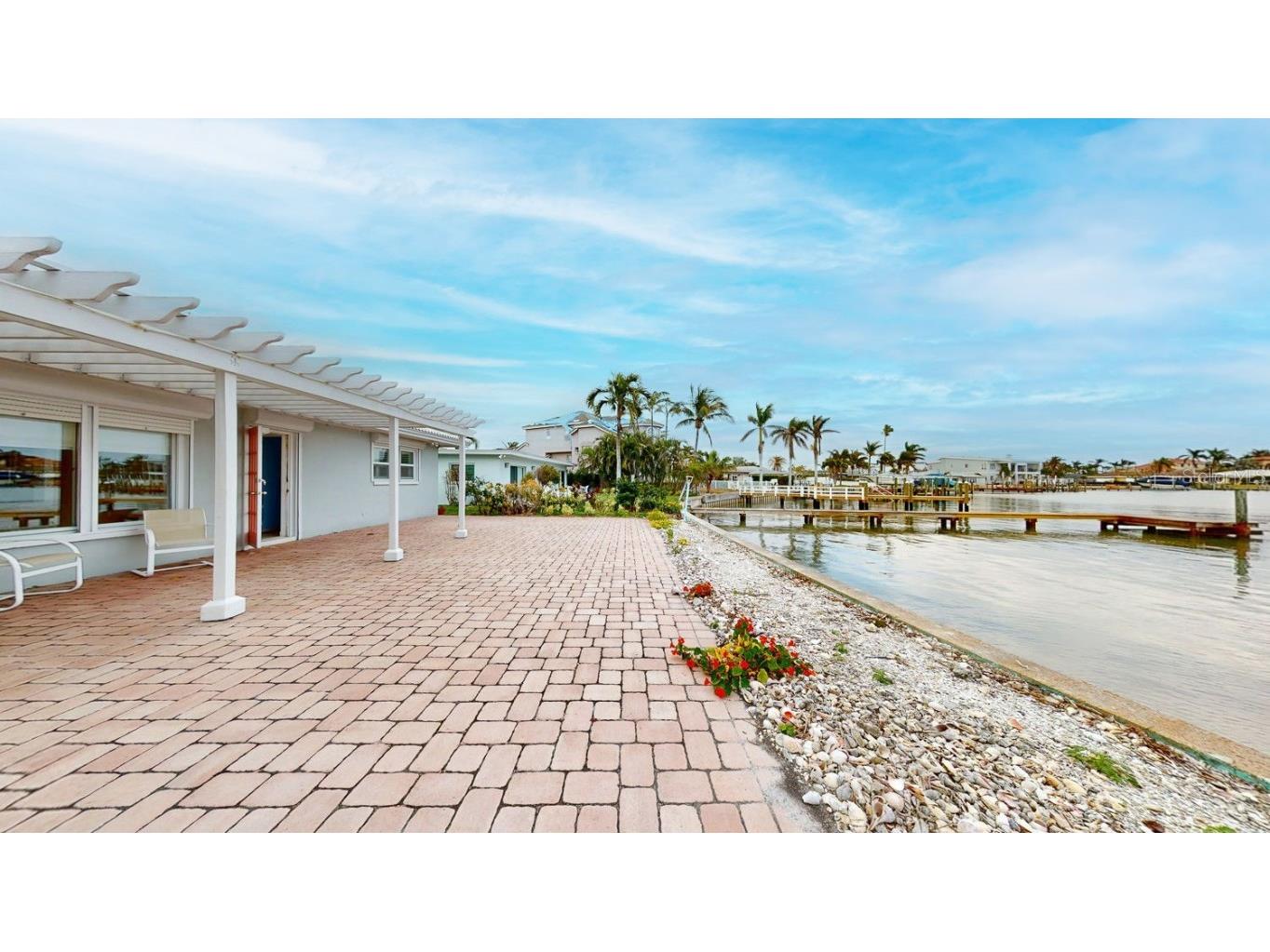 179 Bath Club Boulevard N North Redington Beach FL 33708 TB8398263 image8