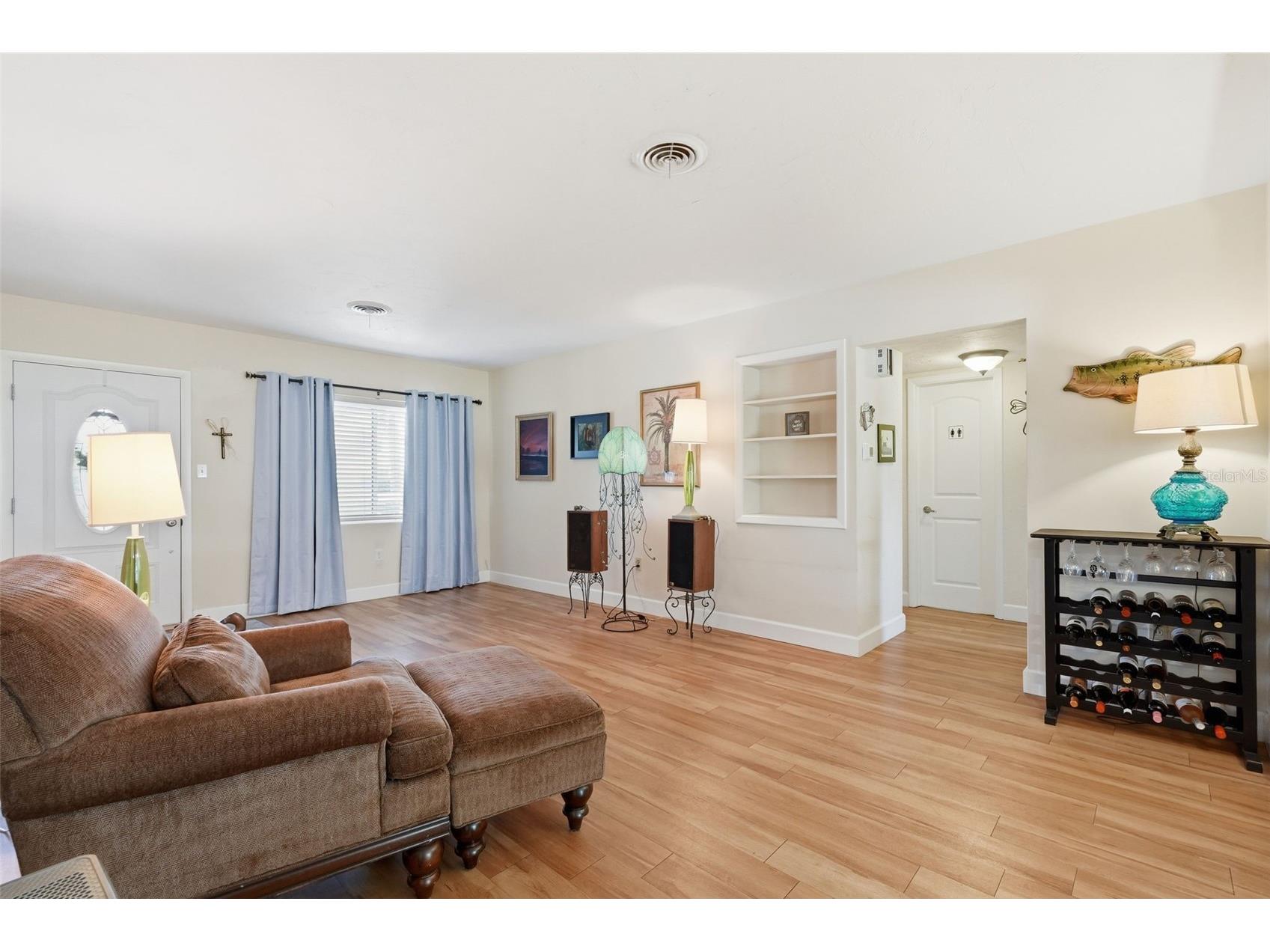 179 E Canal Drive Palm Harbor FL 34684 TB8505355 image7
