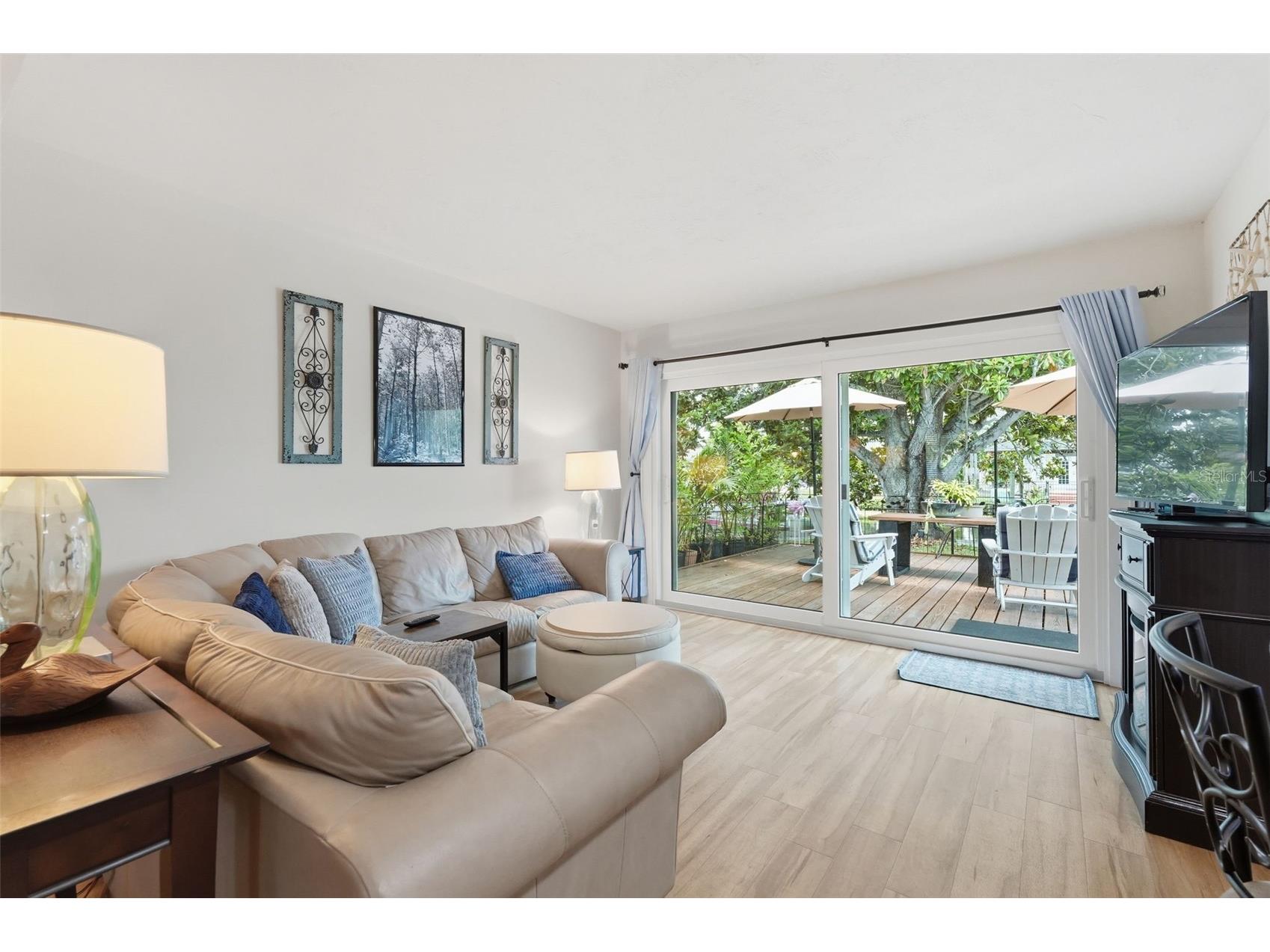 179 E Canal Drive Palm Harbor FL 34684 TB8505355 image9