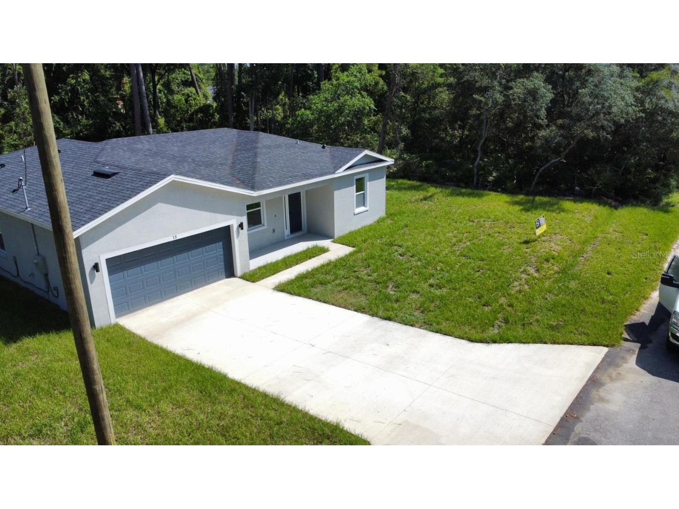 179 Fisher Way Trail Ocklawaha FL 32179 O6192490 image1
