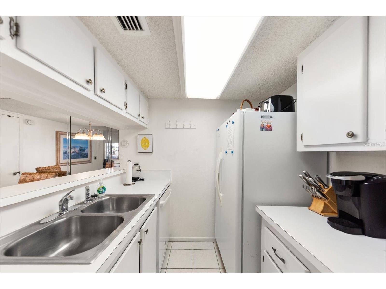 179 Medallion Boulevard #H Madeira Beach FL 33708 TB8504778 image11