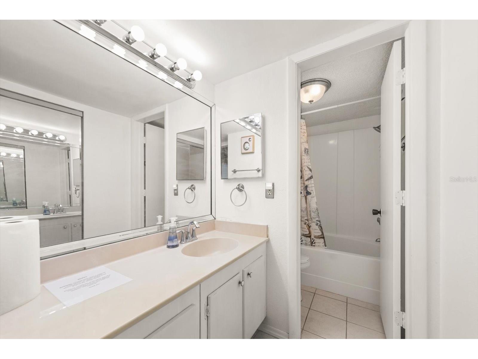 179 Medallion Boulevard #H Madeira Beach FL 33708 TB8504778 image23