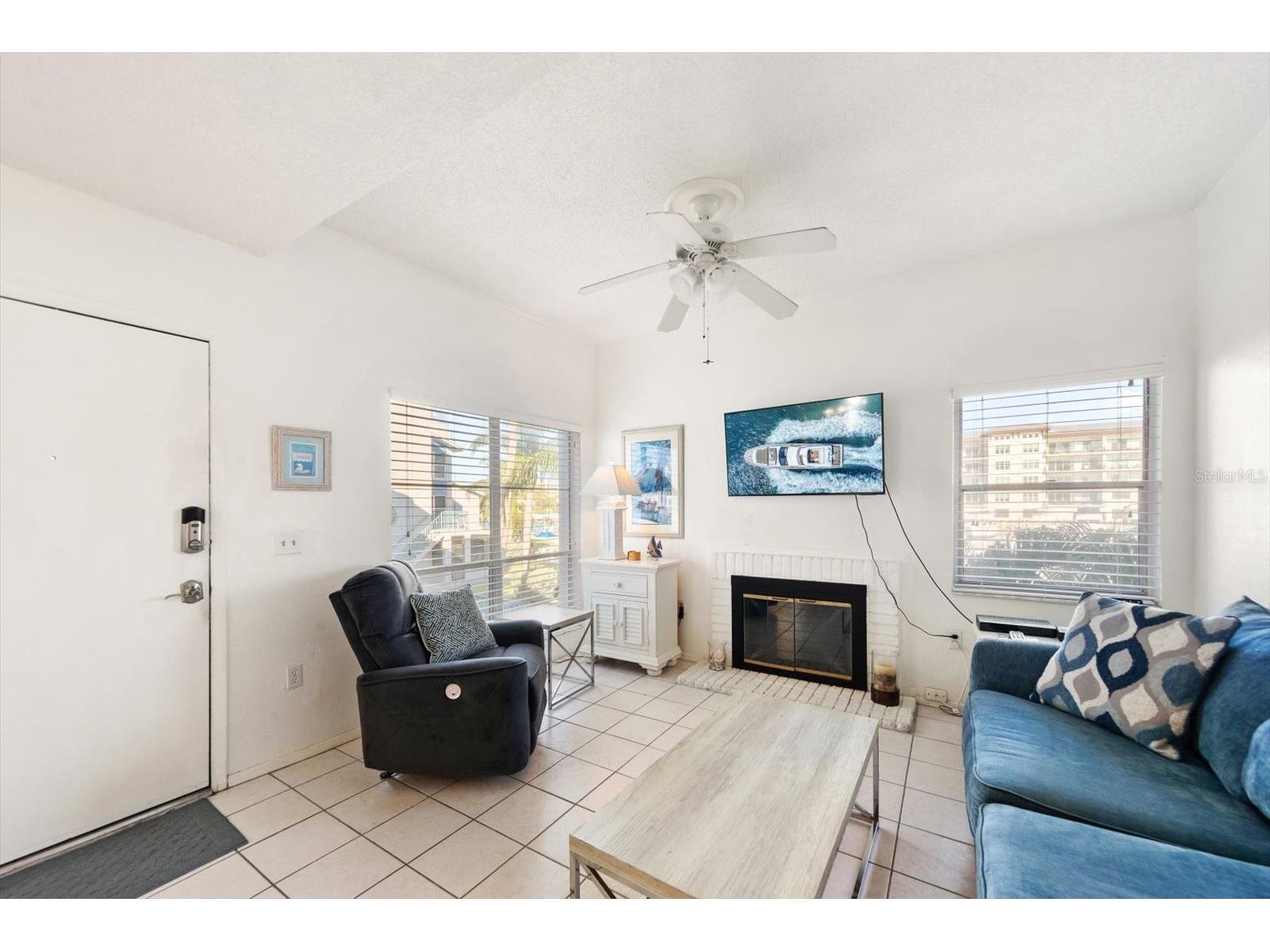 179 Medallion Boulevard #H Madeira Beach FL 33708 TB8504778 image3
