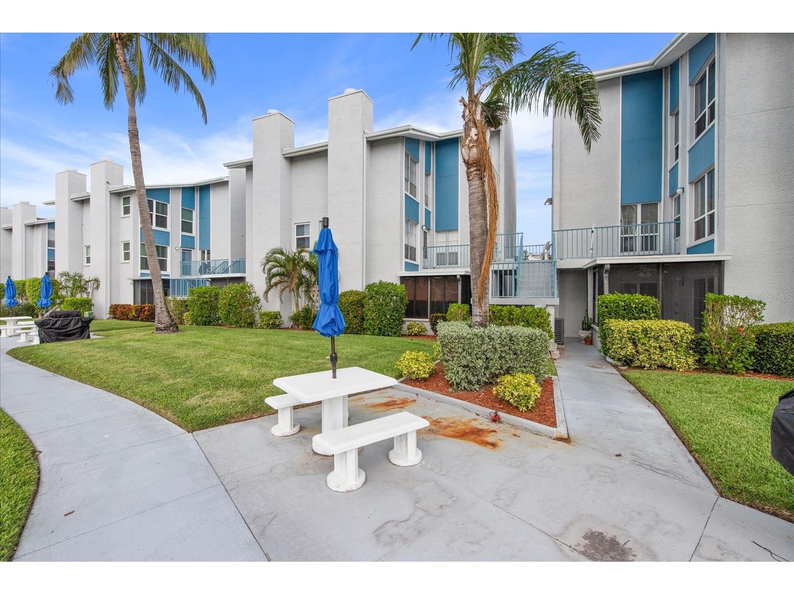 179 Medallion Boulevard #H Madeira Beach FL 33708 TB8504778 image30