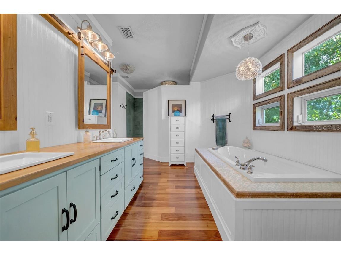 1790 Main Street Safety Harbor FL 34695 TB8407188 image42