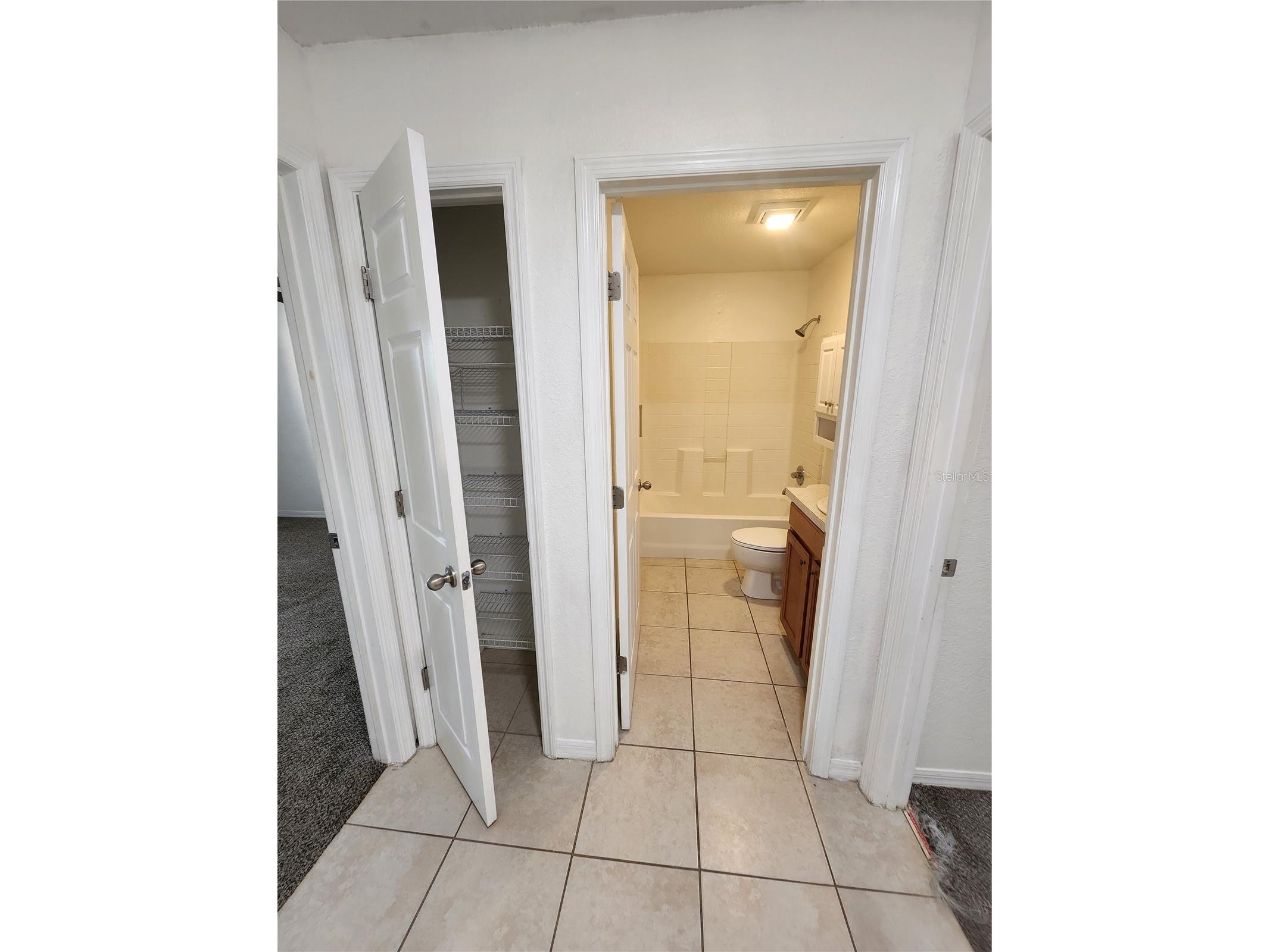 1790 Nobregas Avenue North Port FL 34288 A4693896 image28
