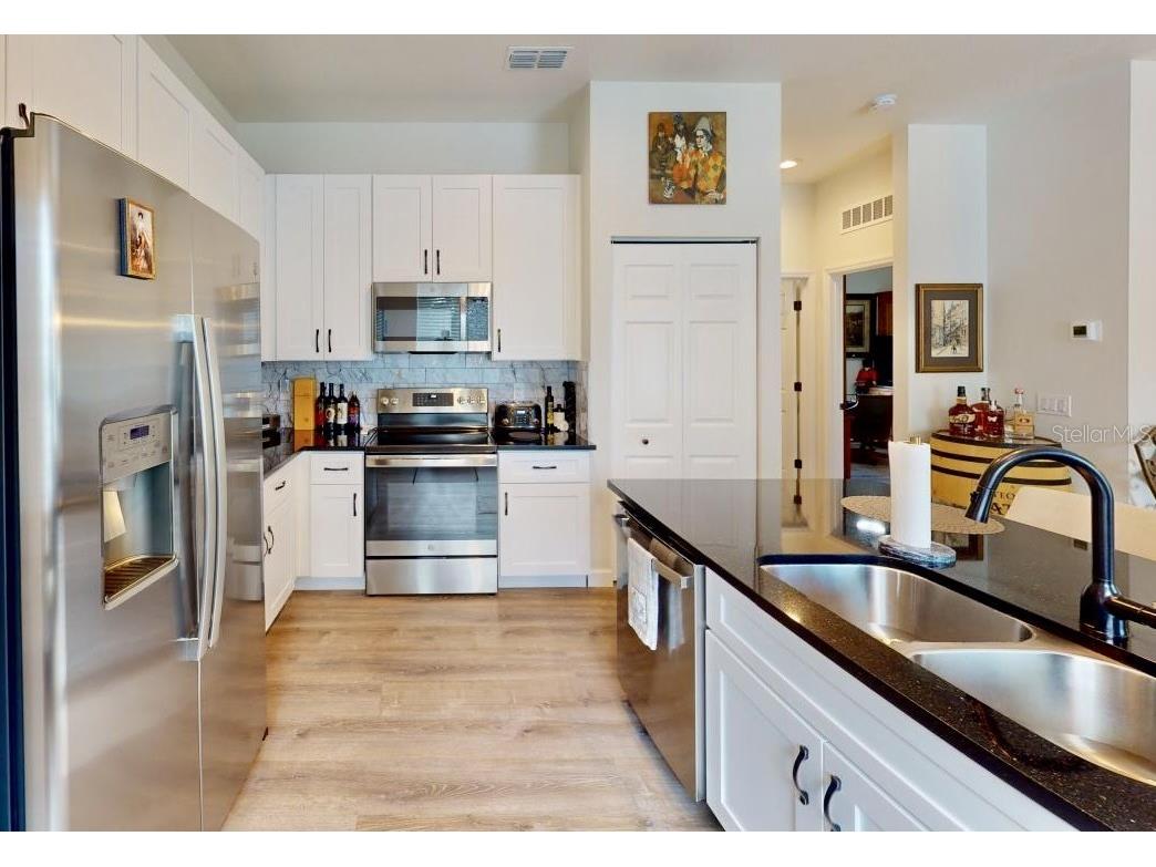 1790 White Orchid Court Sarasota FL 34235 A4639118 image8