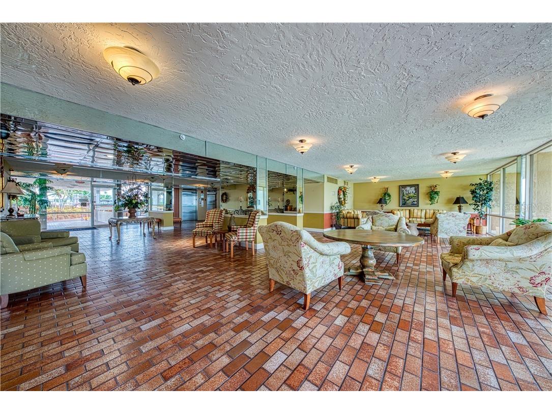 17900 Gulf Boulevard #11D Redington Shores FL 33708 TB8480495 image13