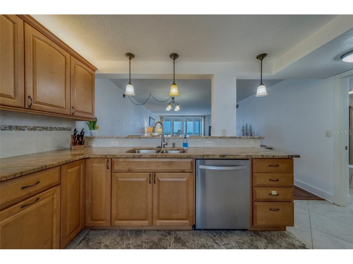 17900 Gulf Boulevard #12C Redington Shores FL 33708 TB8384093 image4