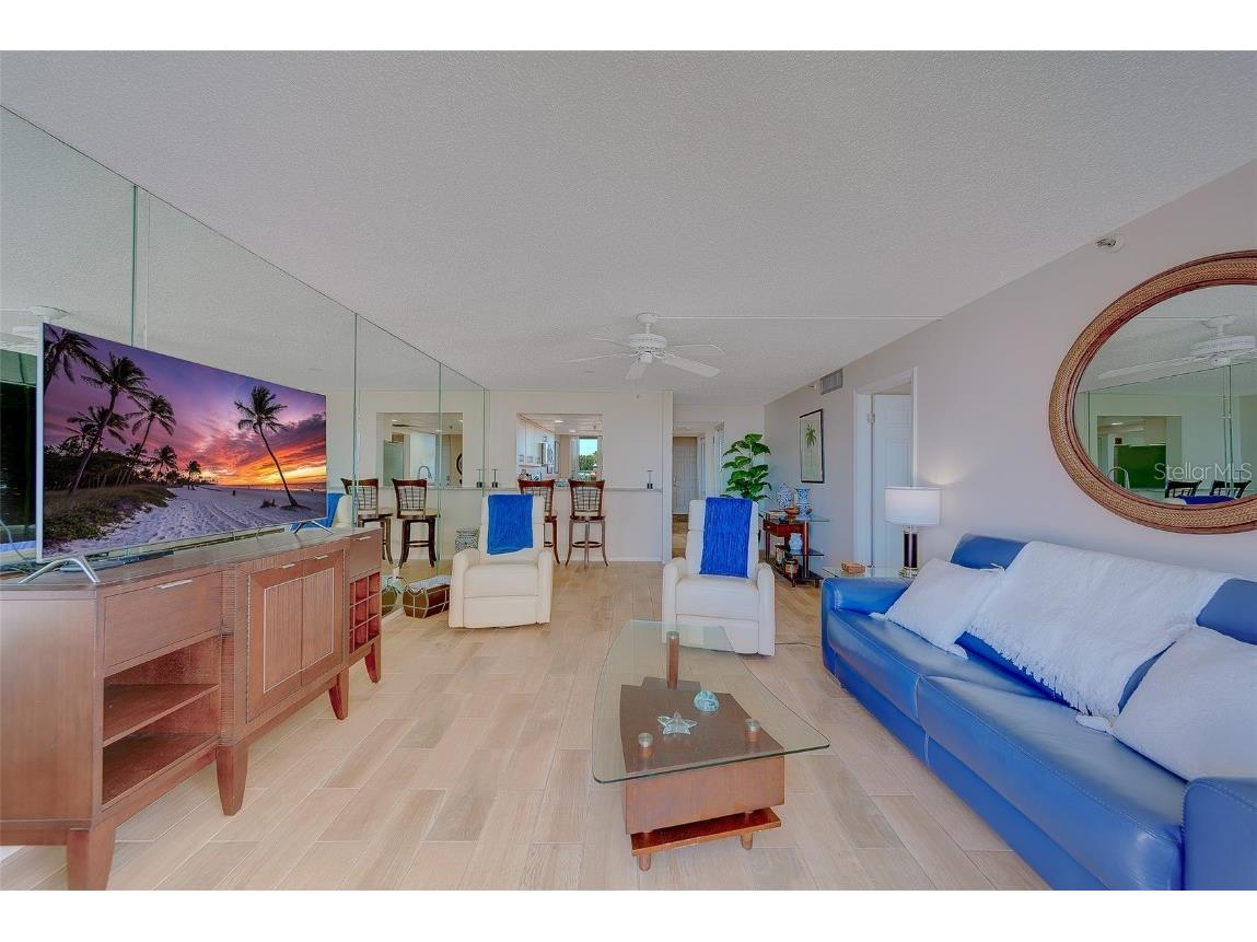 17900 Gulf Boulevard #1B Redington Shores FL 33708 TB8458462 image7