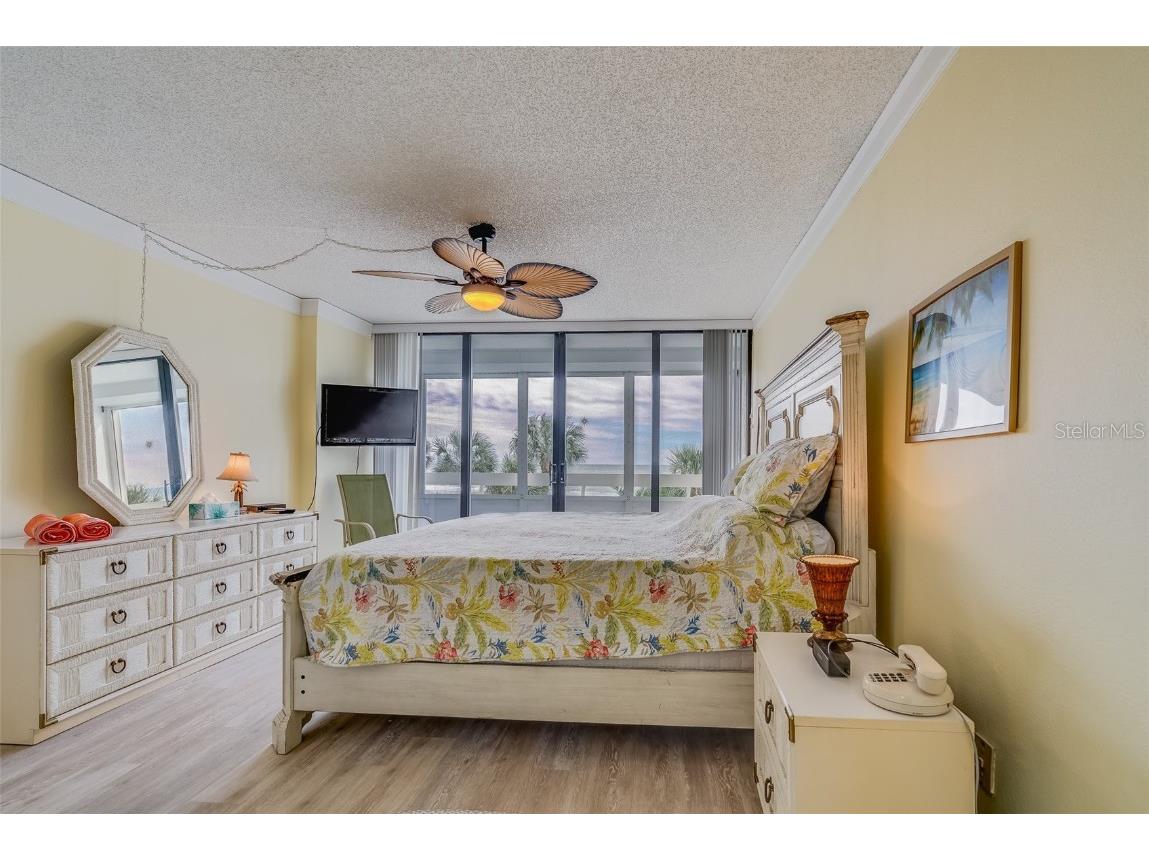 17900 Gulf Boulevard #2E Redington Shores FL 33708 U8235877 image6