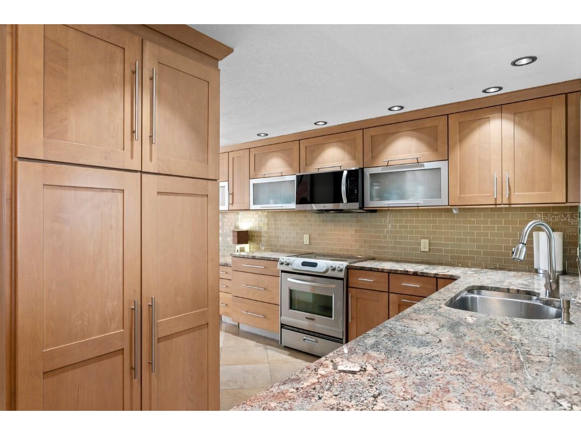 17900 Gulf Boulevard #6A Redington Shores FL 33708 - GULF OF MEXICO BOCA CIEGA BAY TB8458206 image9