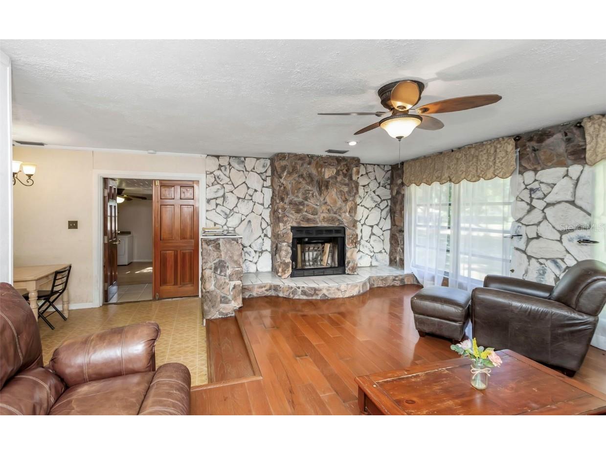 17902 Burnside Road Lutz FL 33548 TB8455639 image13