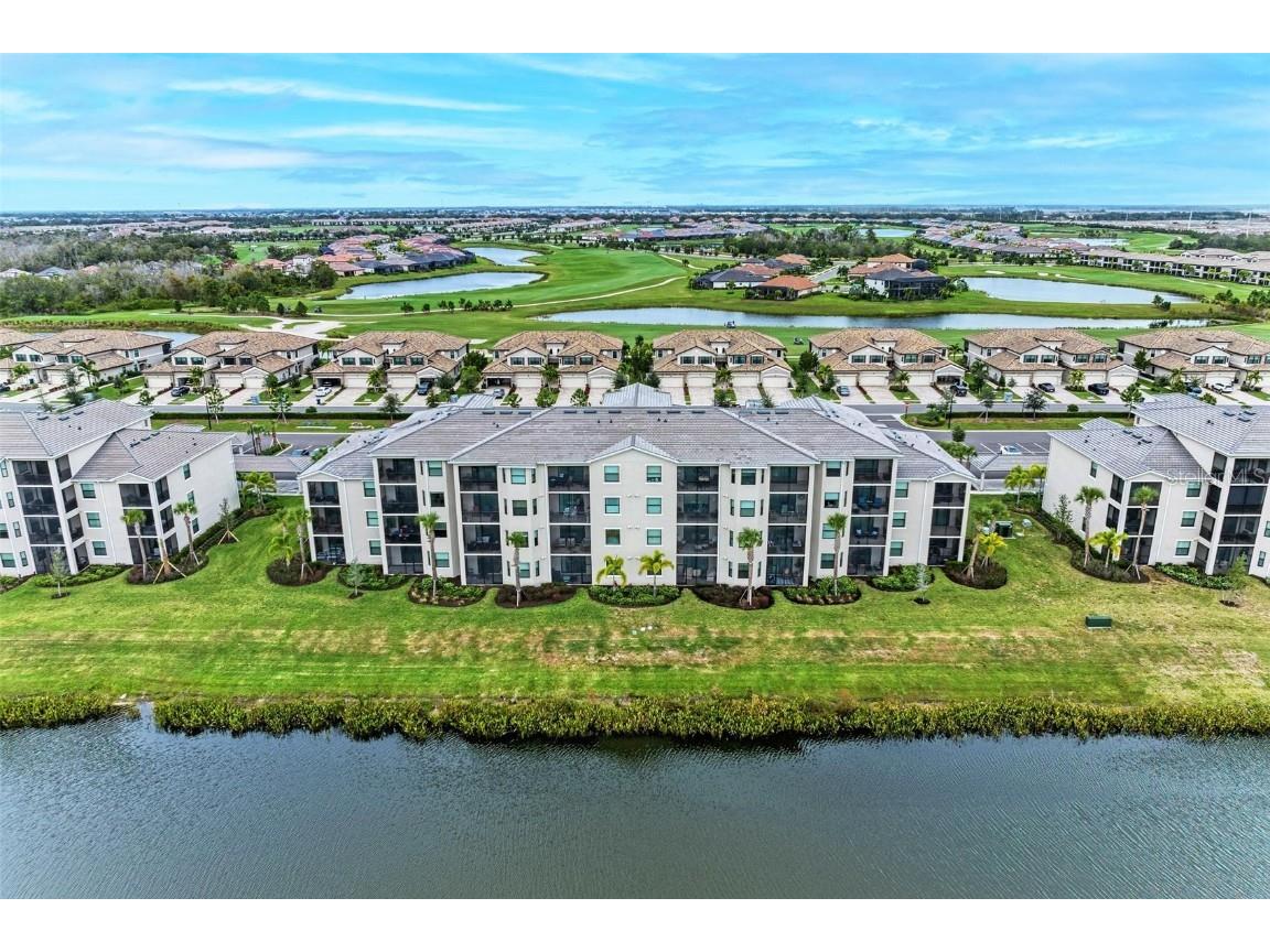 17902 Gawthrop Drive #307 Lakewood Ranch FL 34211 A4676999 image3