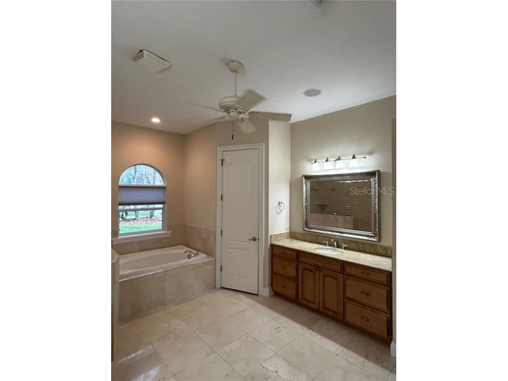 17907 Burnt Oak Lane Lithia FL 33547 TB8413576 image29