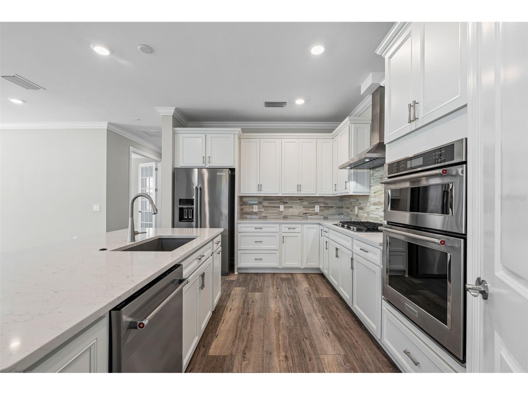 17907 Eastbrook Terrace Bradenton FL 34202 A4676560 image8