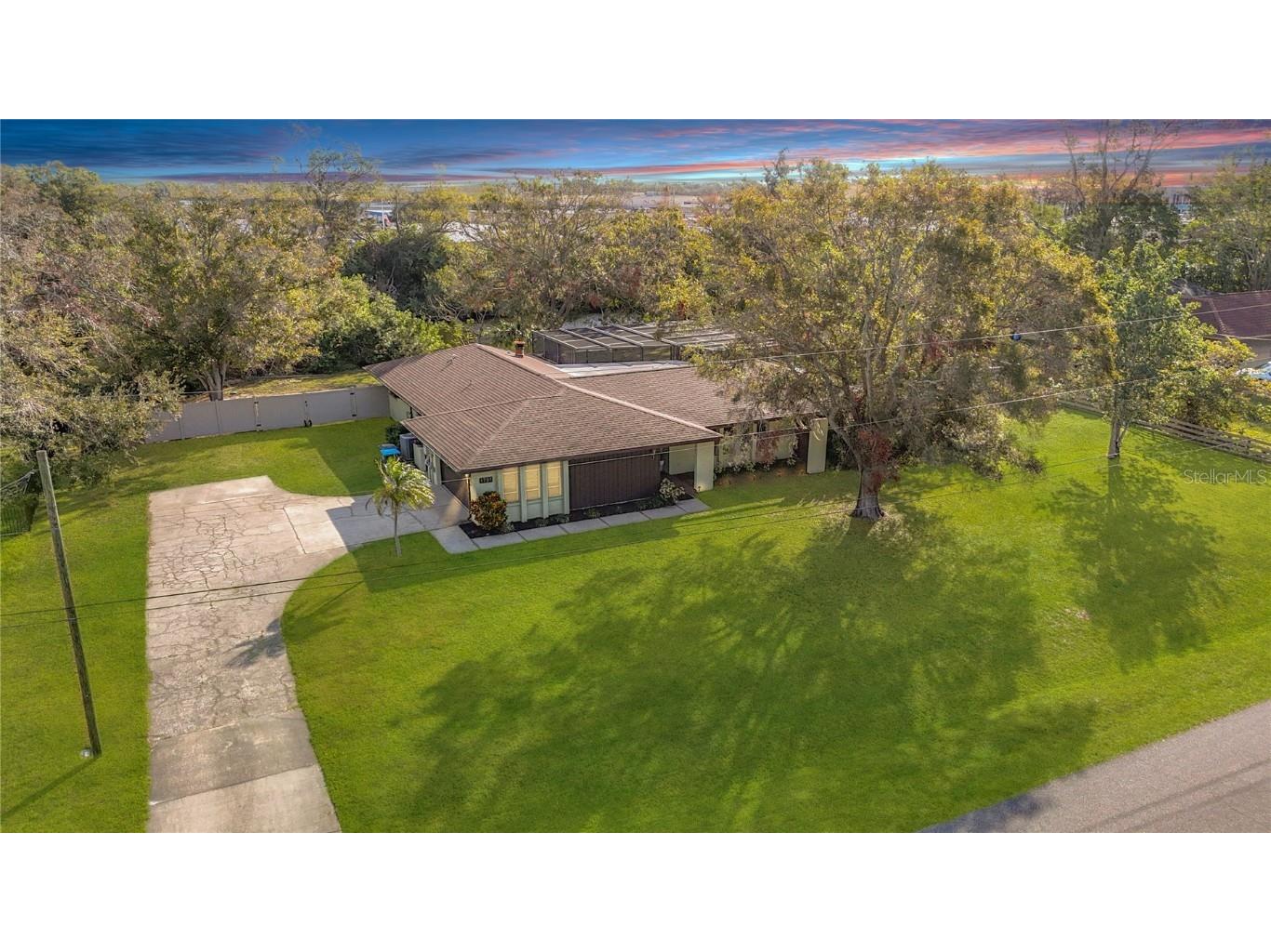 1791 Braxton Bragg Lane Clearwater FL 33765 TB8334401 image1