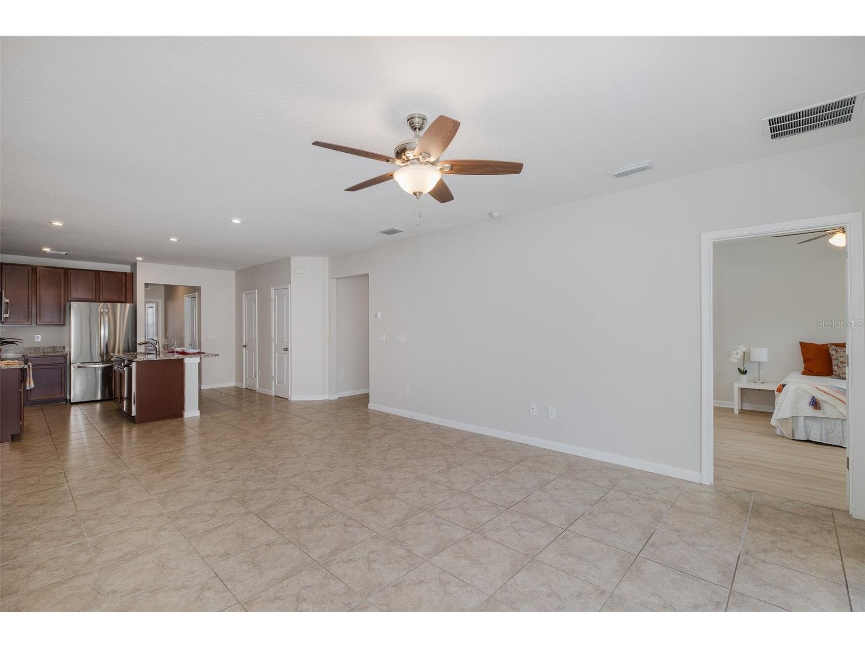 17911 Turning Leaf Circle Land O Lakes FL 34638 W7882225 image15